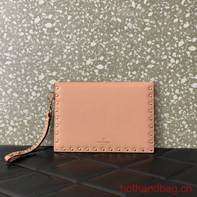 VALENTINO GARAVANI ROCKSTUD Clutch 0P87 pink