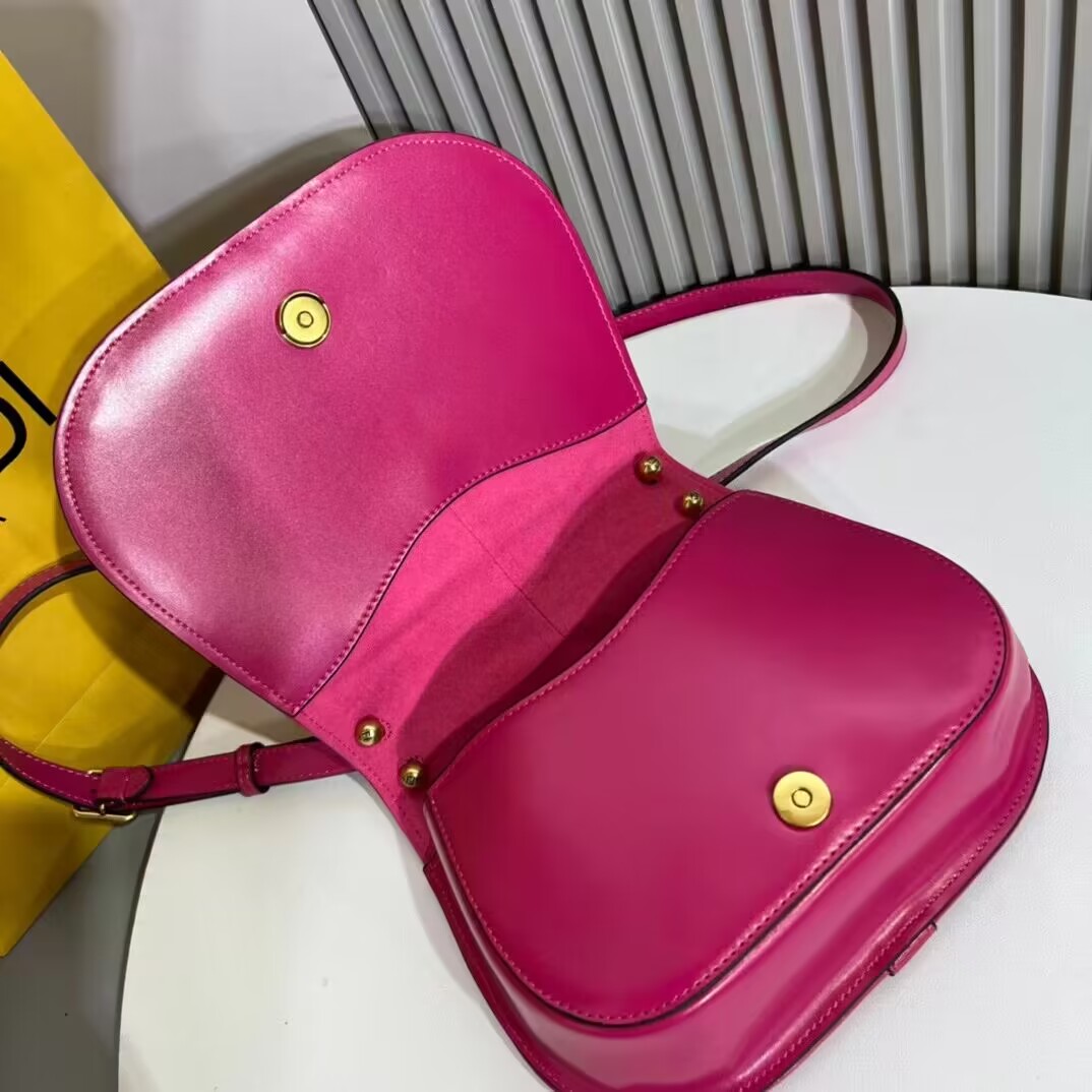 Fendi C mon Medium 8BT366 Fuchsia