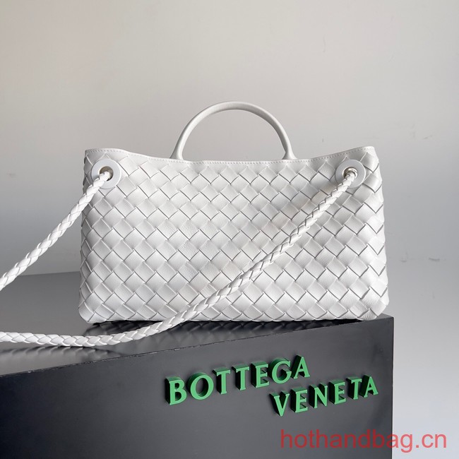 Bottega Veneta Small East West Andiamo 754990 white