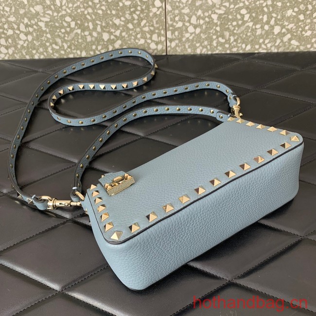 VALENTINO Rockstud small grain calfskin messenger bag YS097 sky blue