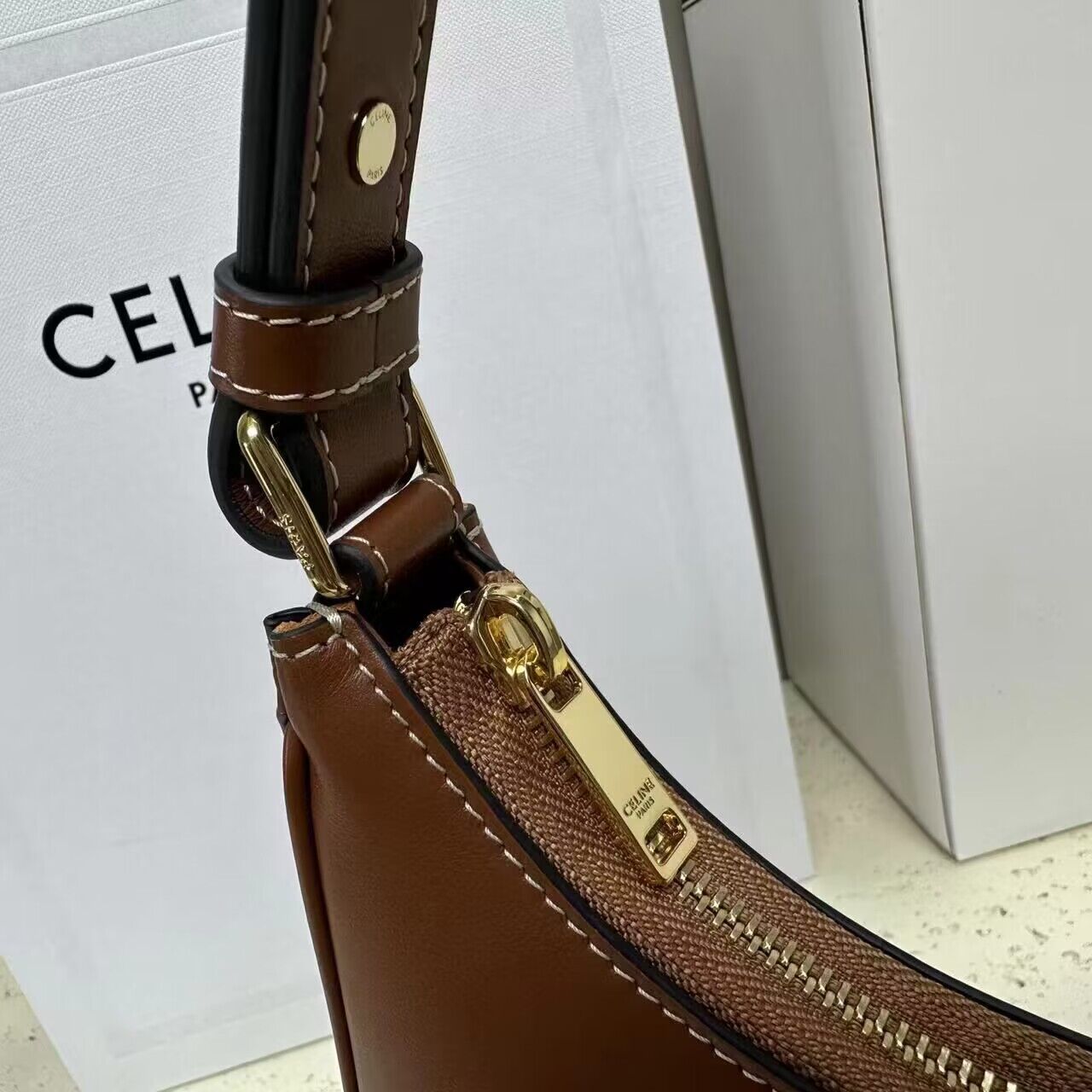 Celine AVA BAG IN SMOOTH CALFSKIN VINTAGE 114493 Brown