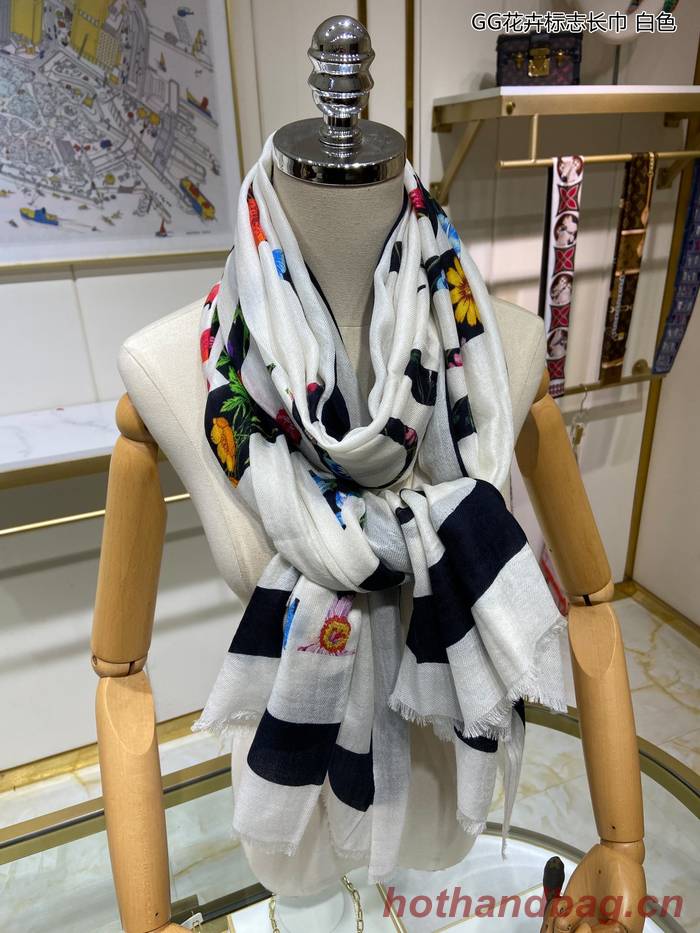 Gucci Scarf GUC00266