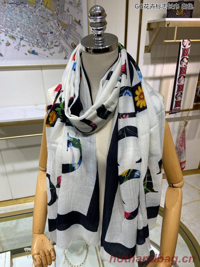 Gucci Scarf GUC00266