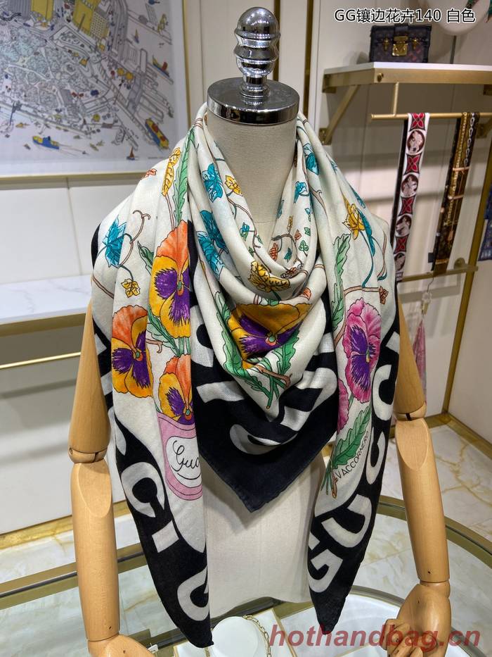 Gucci Scarf GUC00272