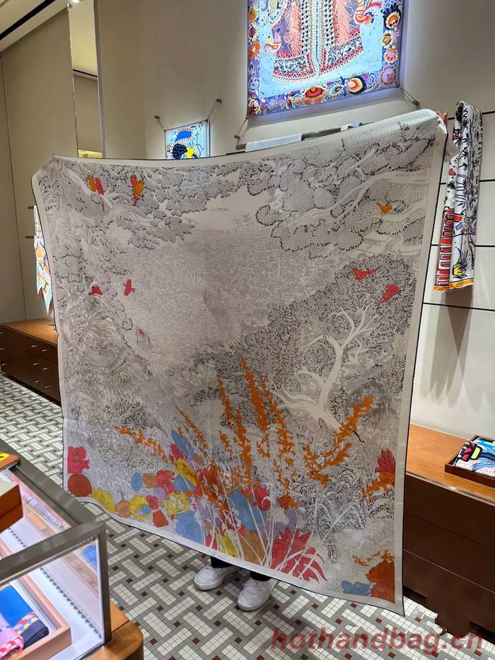 Hermes Scarf HEC00702 Hermes Scarf HEC00702