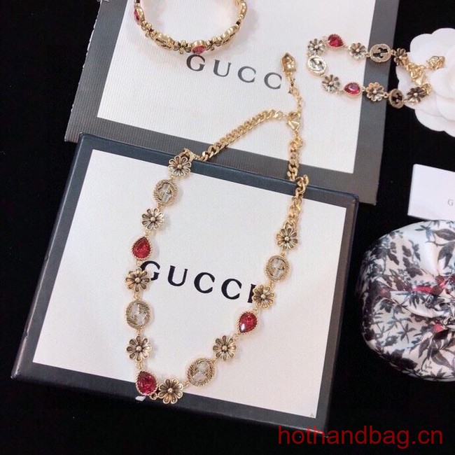 Gucci NECKLACE&Bracelet Three-piece set CE12323