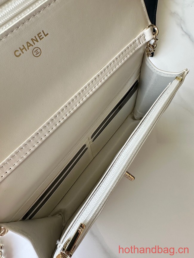 Chanel WALLET ON CHAIN AP3413 white