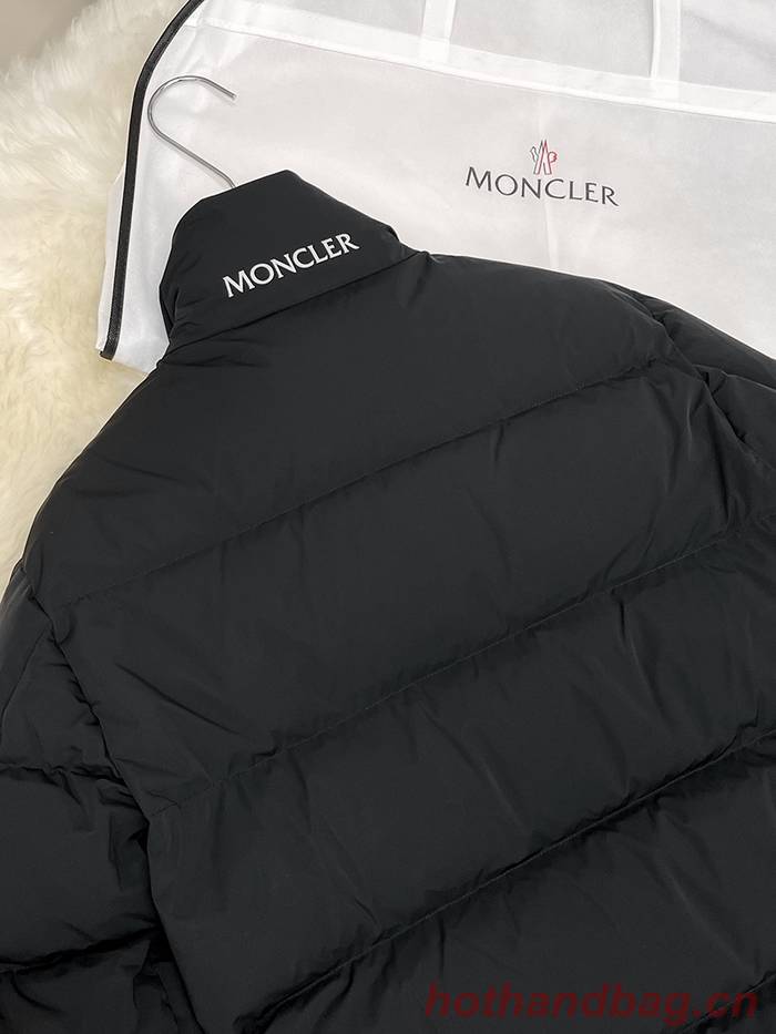 Moncler Top Quality Down Coat MOY00102