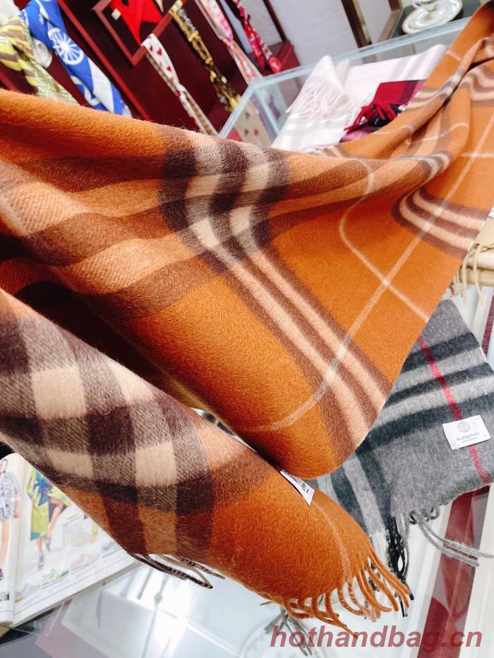 Burberry Scarf BBC00139