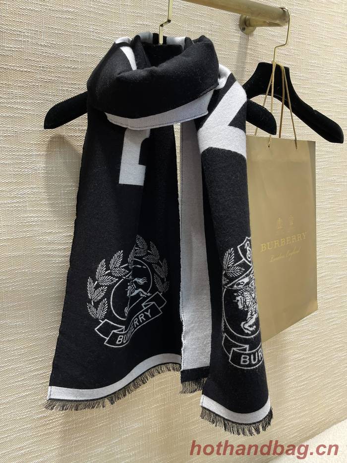 Burberry Scarf BBC00149