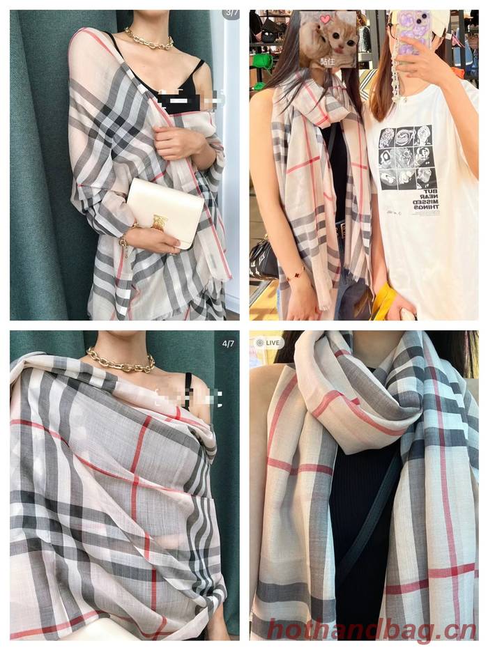 Burberry Scarf BBC00156