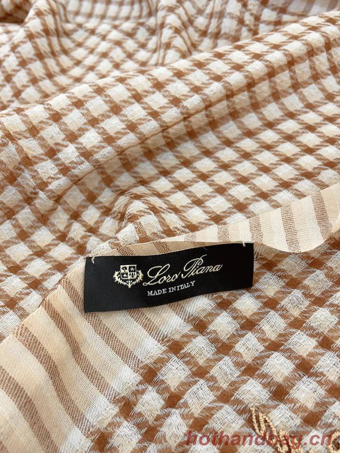 Loro Piana Scarf LPC00017