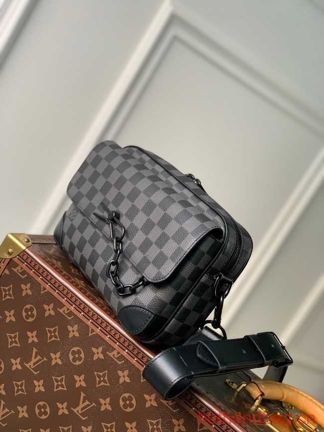 Louis vuitton Steamer Messenger M46795 Black