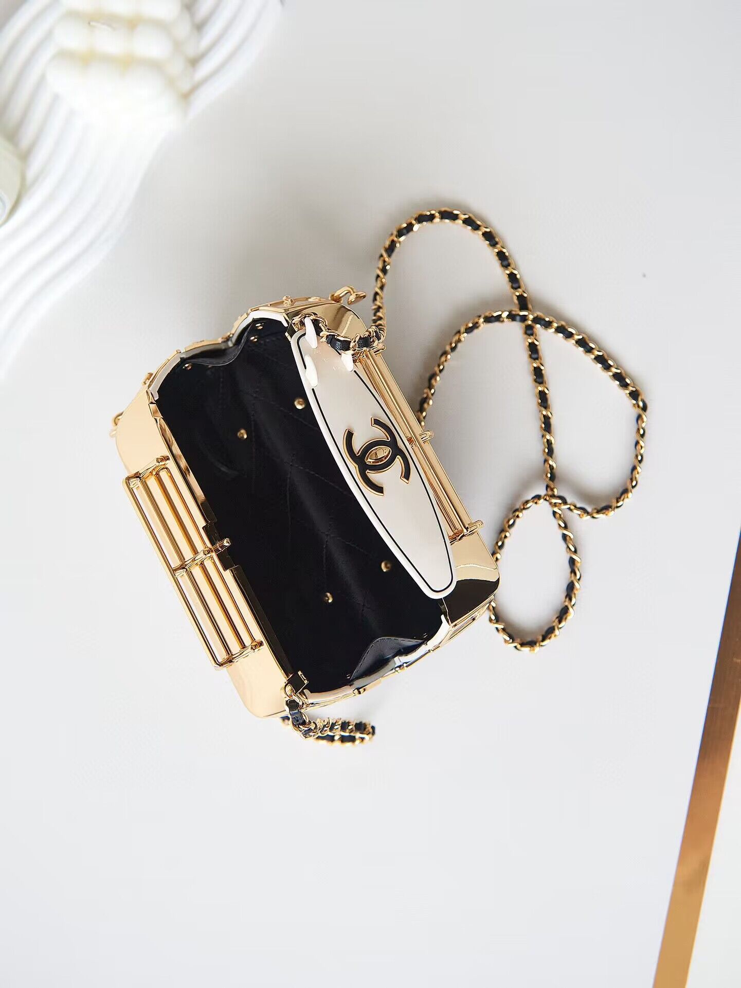 Chanel Mini Van Minaudiere Bag AS4590 Black