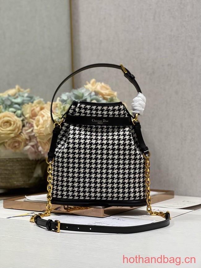 MEDIUM CEST DIOR BAG Black and White Houndstooth Embroidery Natural Cannage M2271UB