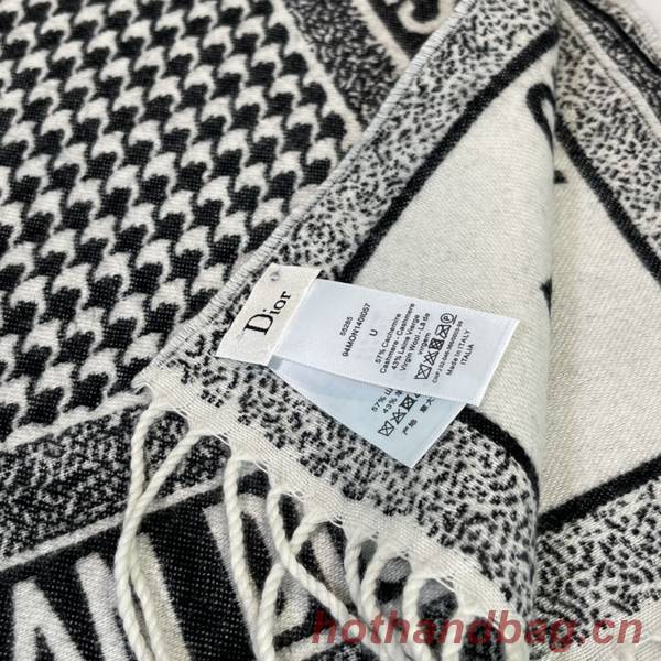 Dior Blanket DIC00335