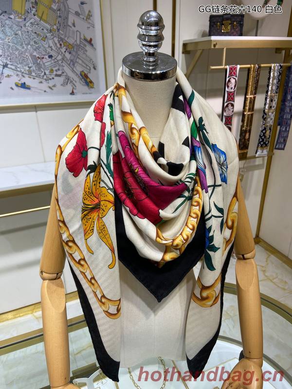 Gucci Scarf GUC00321