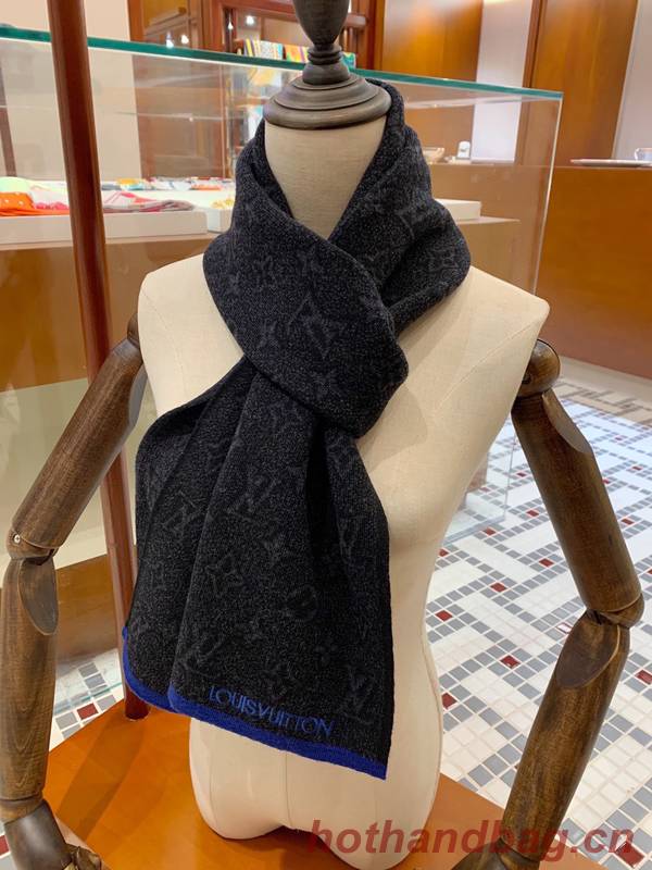 Louis Vuitton Scarf LVC00375