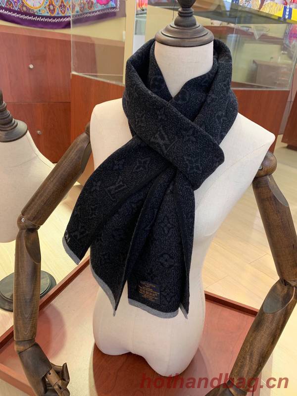 Louis Vuitton Scarf LVC00377