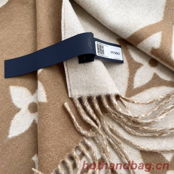 Louis Vuitton Scarf LVC00387