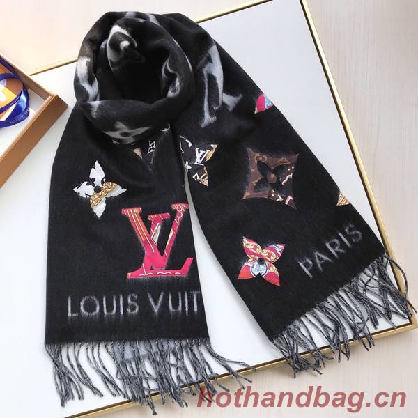 Louis Vuitton Scarf LVC00393