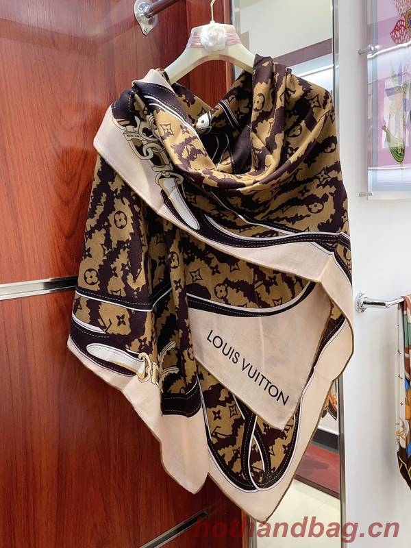 Louis Vuitton Scarf LVC00423