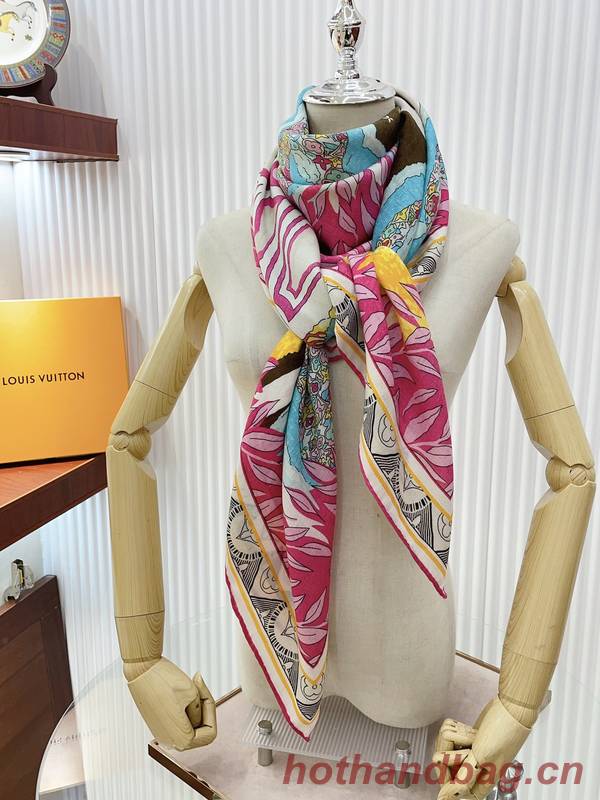 Louis Vuitton Scarf LVC00426