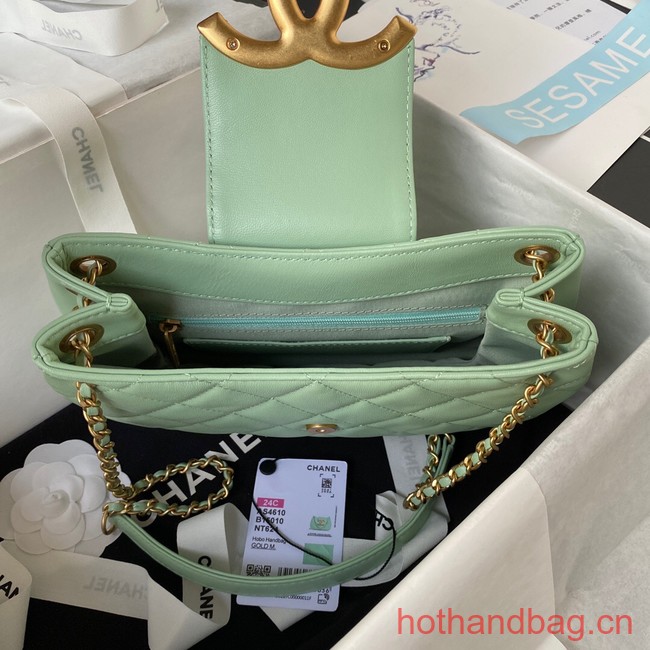 Chanel MESSENGER BAG AS4610 green