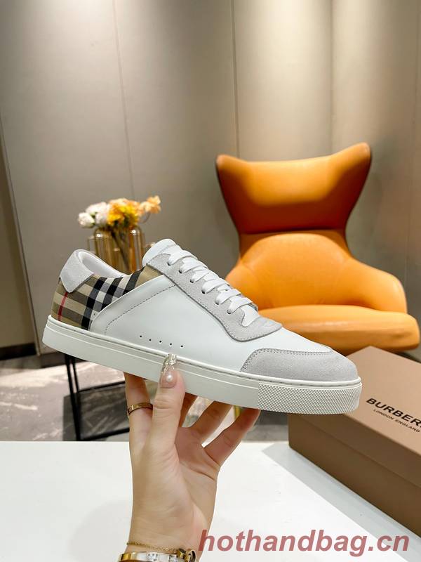 Burberry Shoes BBS00004