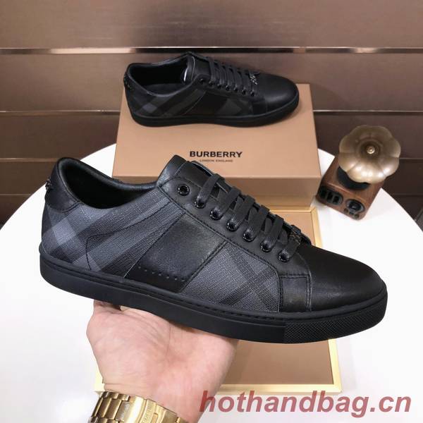 Burberry Shoes BBS00009