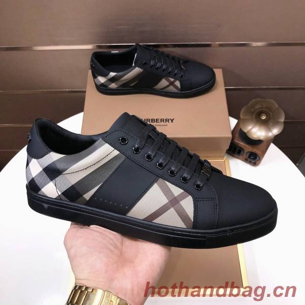 Burberry Shoes BBS00011