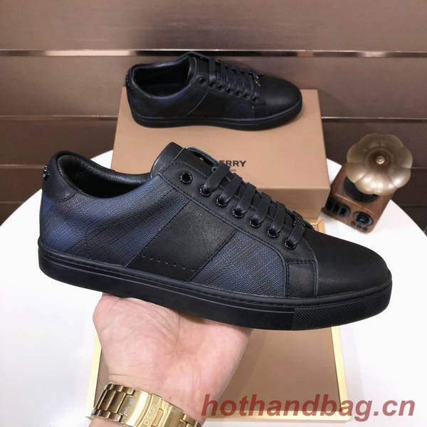 Burberry Shoes BBS00012