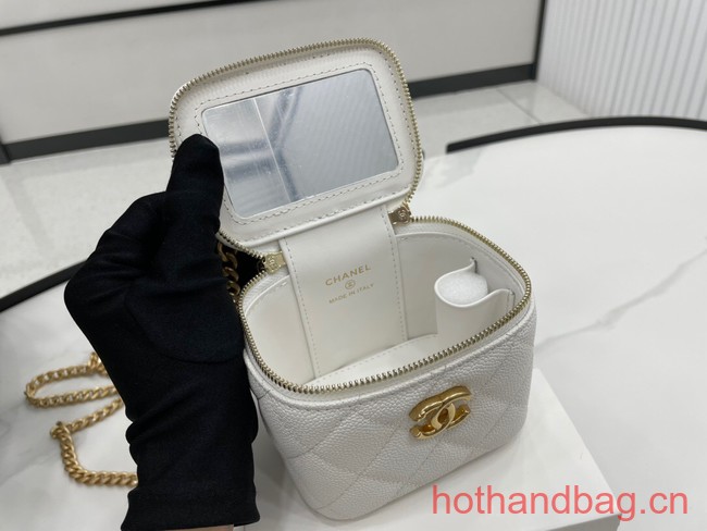 Chanel NANO CLUTCH WITH CHAIN A68129 white