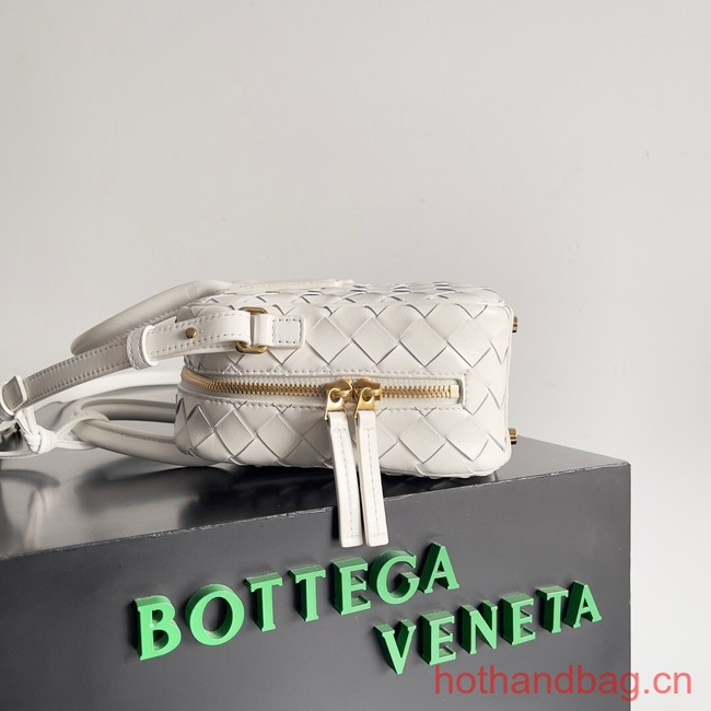 Bottega Veneta Small Getaway 776736 white