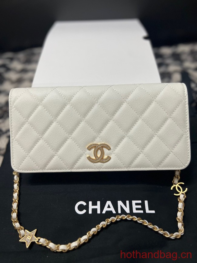 Chanel CLUTCH WITH CHAIN Gold-Tone Metal AP3499 white