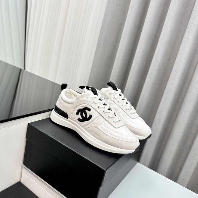 Chanel SNEAKER 93841-2