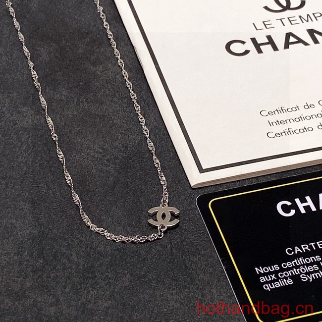 Chanel NECKLACE CE13005