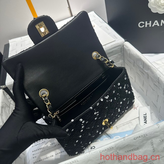 Chanel CLASSIC HANDBAG A01116 black