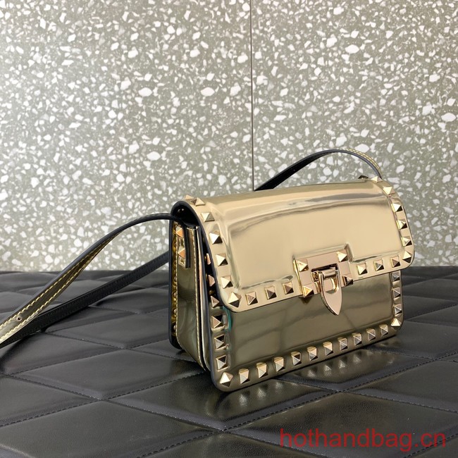 VALENTINO GARAVANI ROCKSTUD23 Small calfskin bag ZS098 Champagne