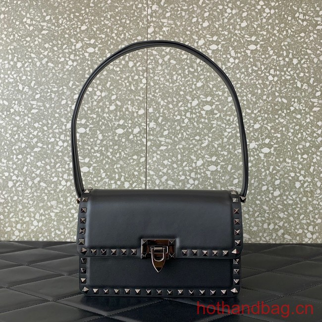 VALENTINO GARAVANI ROCKSTUD23 calfskin bag AZS098 black