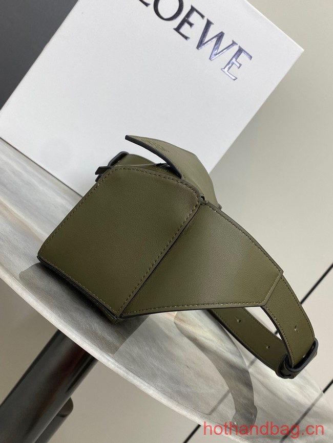 Loewe mini Classic Leather Puzzle Fanny Pack 02948 dark green