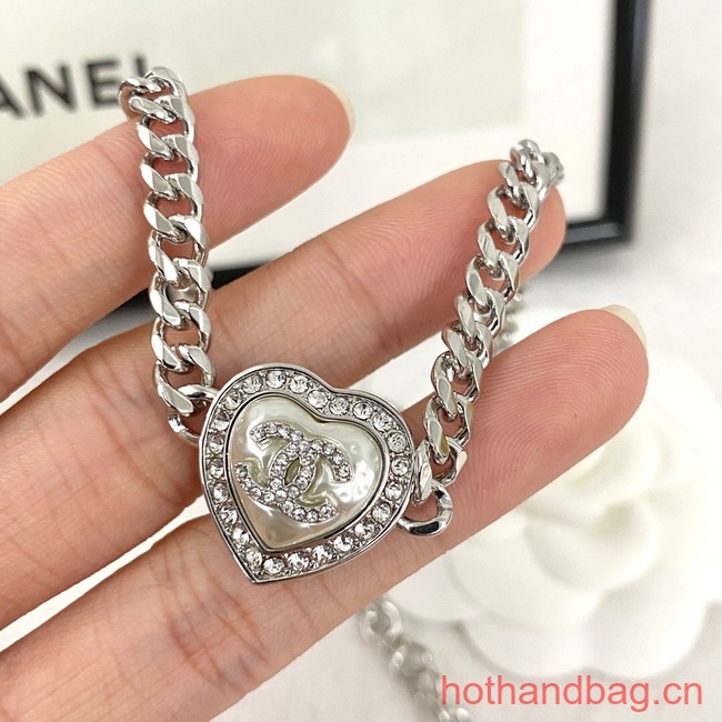 Chanel NECKLACE CE13172