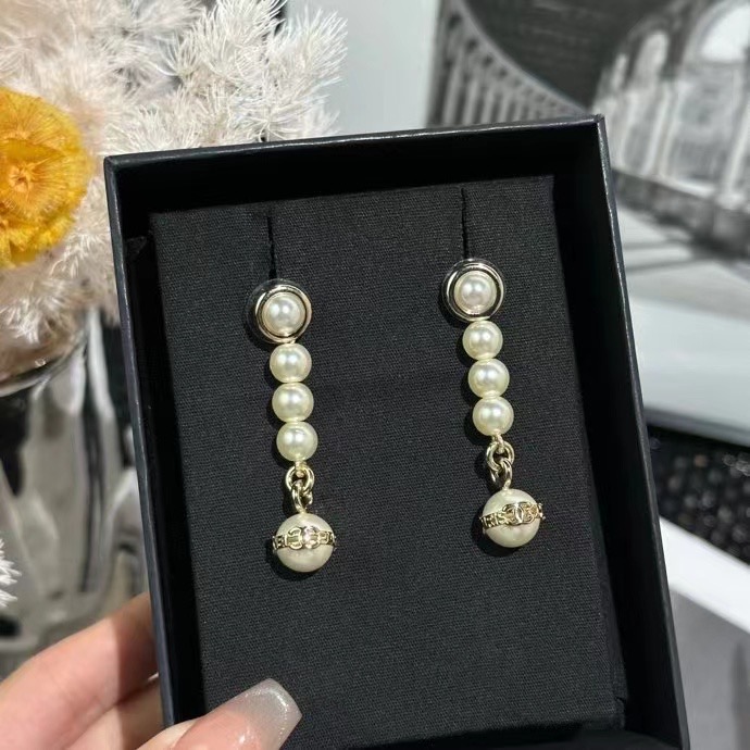 Chanel Earrings CE13182