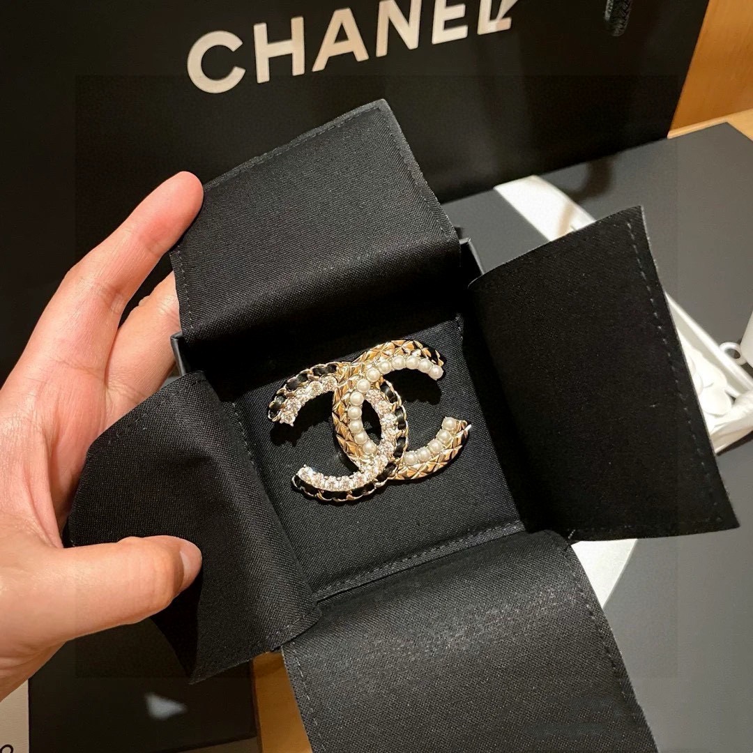 Chanel Brooch CE13329