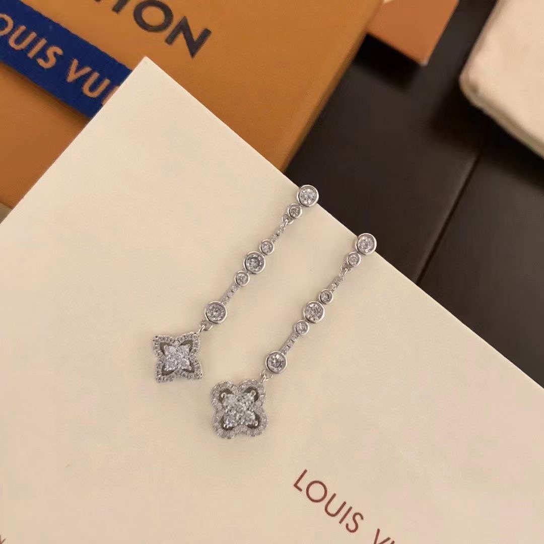 Louis Vuitton Earrings CE13437