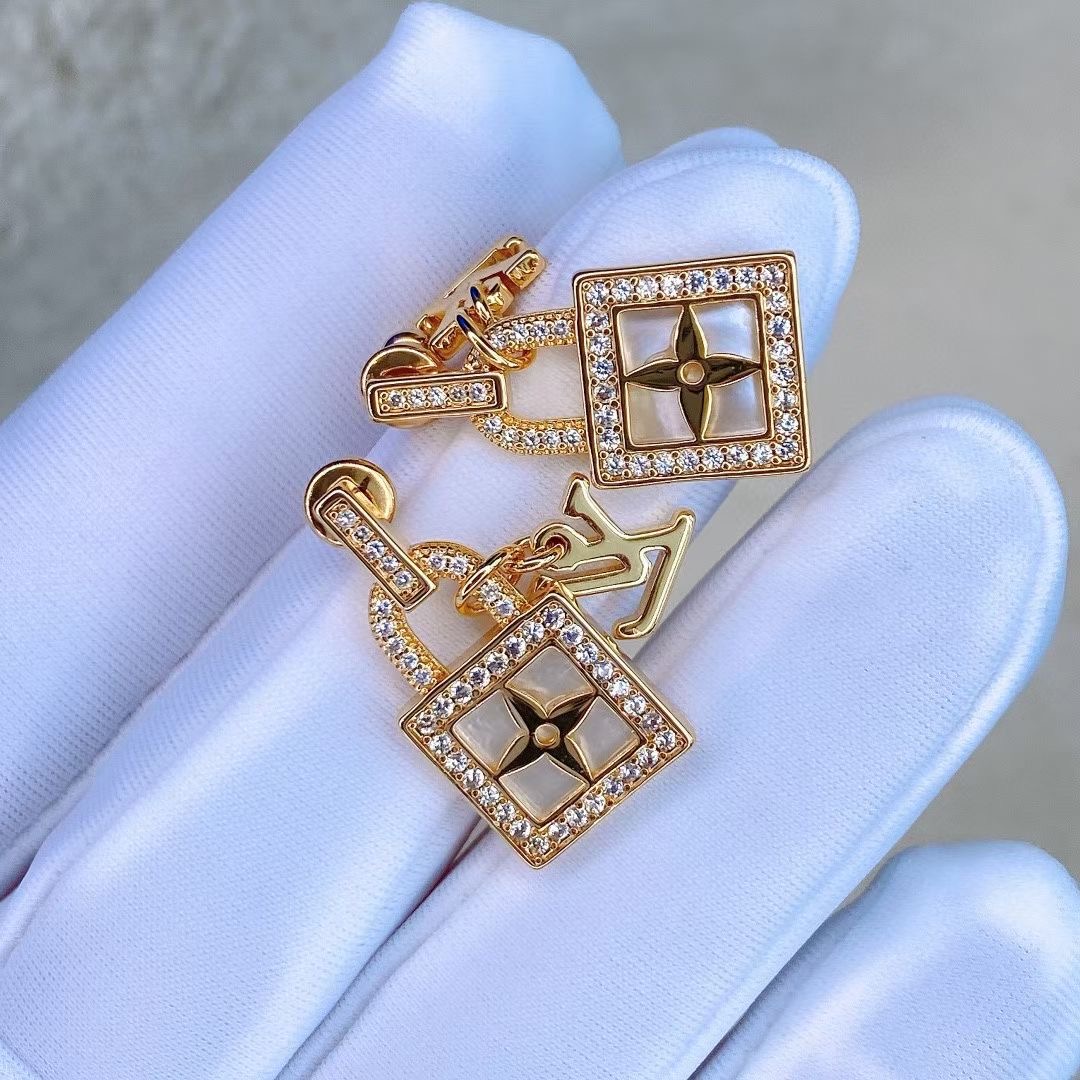 Louis Vuitton Earrings CE13438