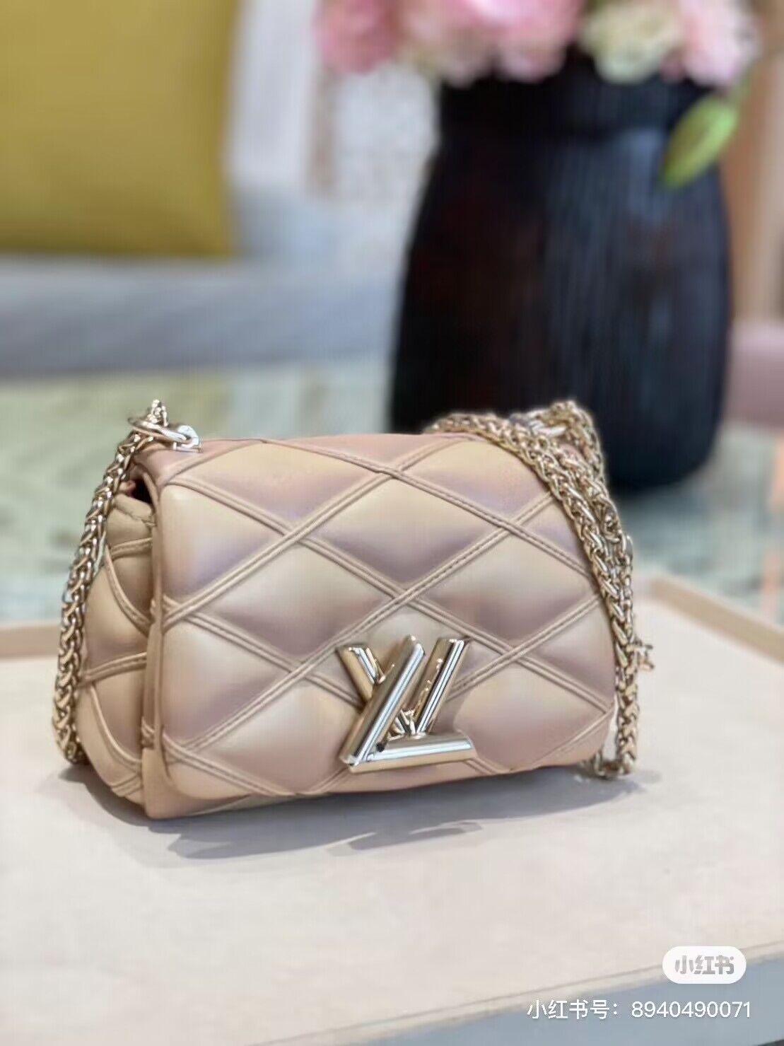 Louis Vuitton GO-14 MM M82752 Apricot 