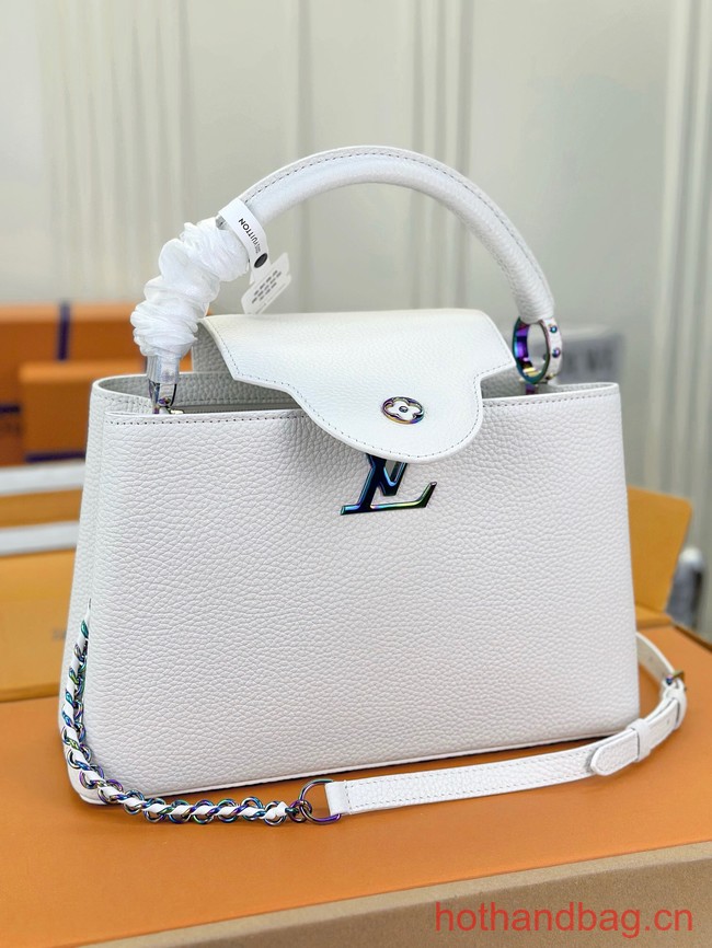 Louis Vuitton Capucines MM M22544 Snow white