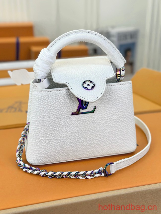 Louis Vuitton Capucines Mini M22606 Snow white