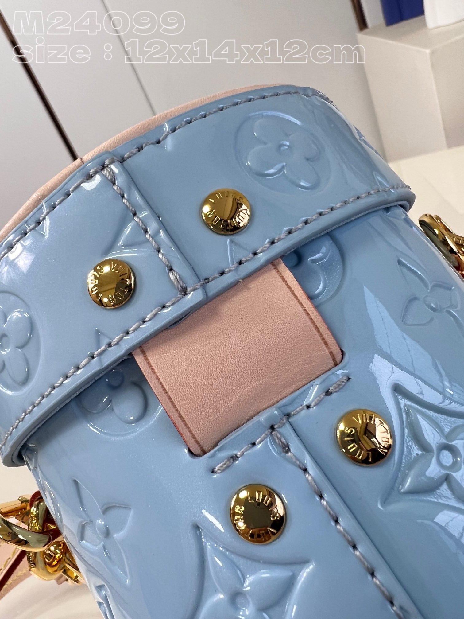 Louis Vuitton Astor M24102 Sky